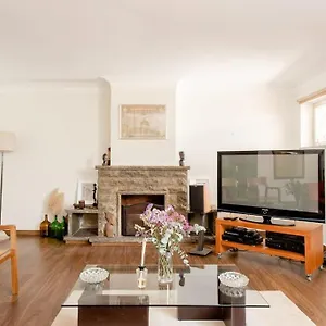 https://vinaika-loft.hotels-lisbon-portugal.com